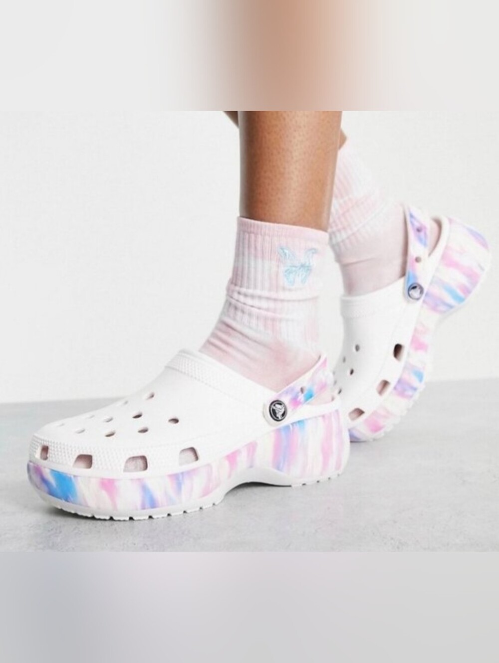 Crocs White Classic Platform Dream Clogs Watercolor Marble Women's Size 11 EUC